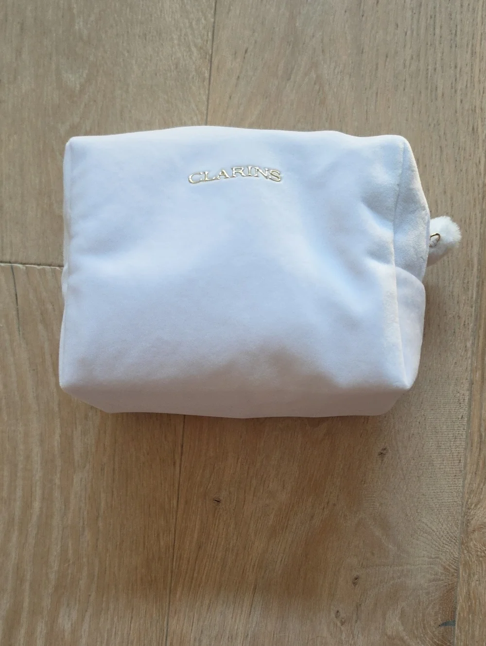 NWOT Clarins White Velvet Toiletry Bag